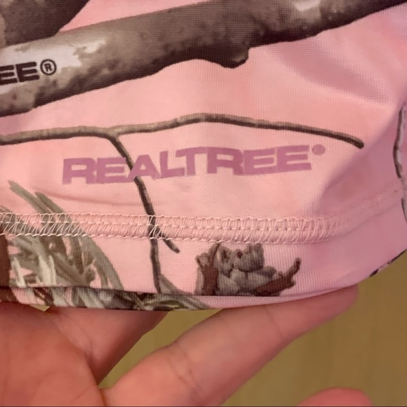 Realtree Pink Camo Long Sleeve t-shirt - Picture 5 of 5